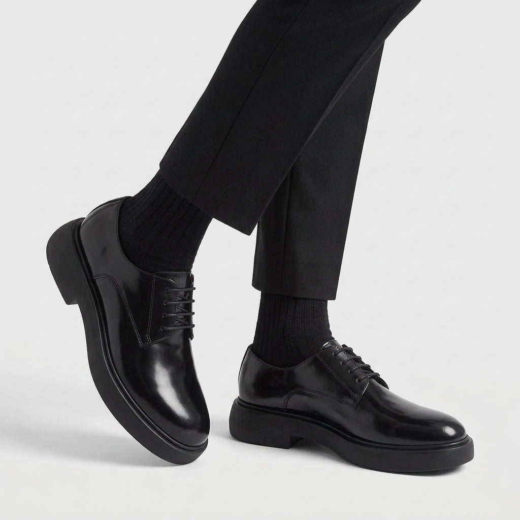 Stravero Black